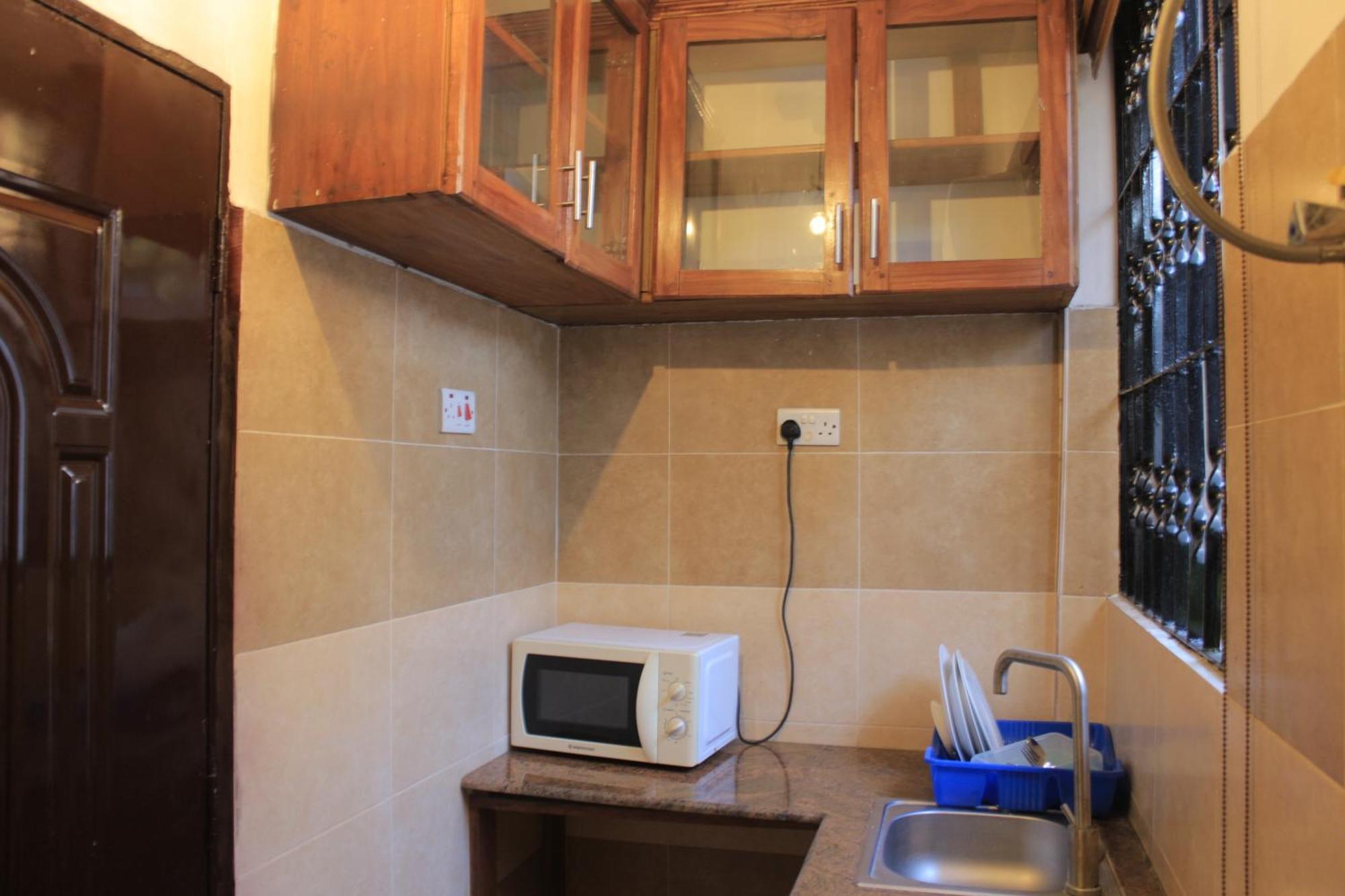 Mikocheni Condo Hotel & Apartments Дар-ес-Салам Екстер'єр фото
