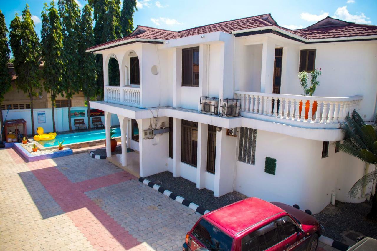 Mikocheni Condo Hotel & Apartments Дар-ес-Салам Екстер'єр фото