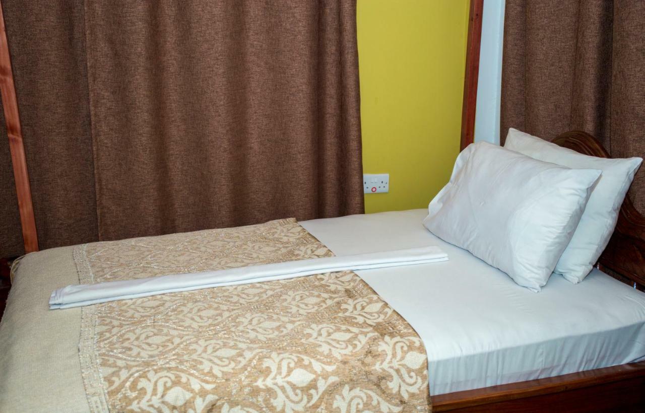 Mikocheni Condo Hotel & Apartments Дар-ес-Салам Екстер'єр фото